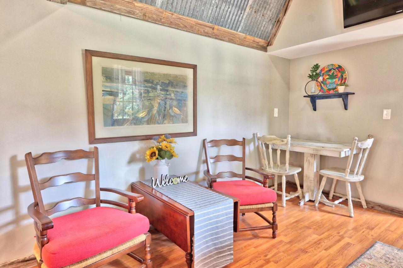 Sunflower Ridge Bungalow Wimberley Kültér fotó